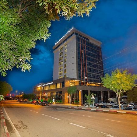 New Karaman Hotel Exterior photo