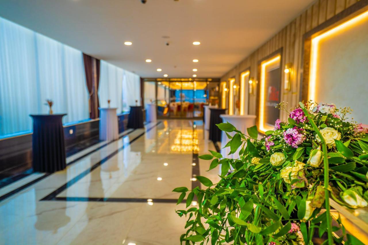 New Karaman Hotel Exterior photo